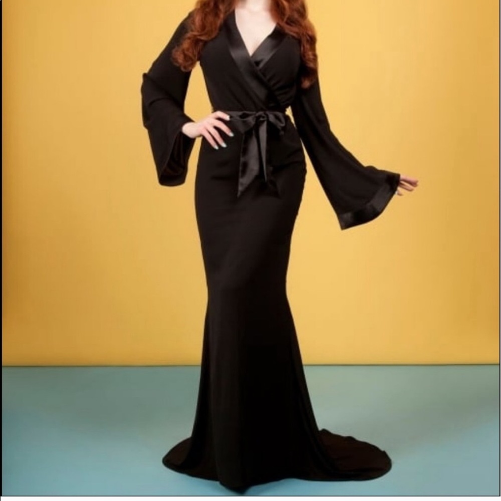 Collectif Black Hanako Kimono Dress